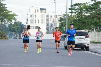 Happy Feet Long Run - The Manor Central Park tuan 58 照片