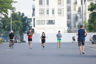 Happy Feet Long Run - The Manor Central Park tuan 58 照片