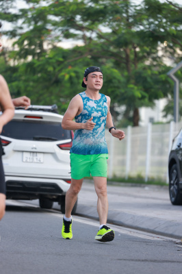 Happy Feet Long Run - The Manor Central Park tuan 58 照片