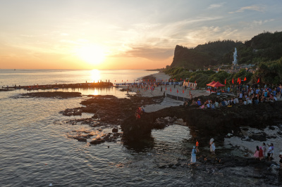 Photo Ly Son Cross Island 2025