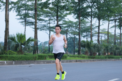 Photo Happy Feet Long Run - The Manor Central Park tuan 59