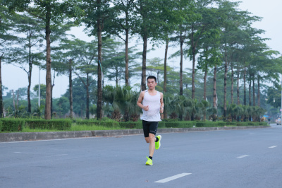Photo Happy Feet Long Run - The Manor Central Park tuan 59