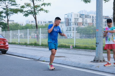 Photo Happy Feet Long Run - The Manor Central Park tuan 59