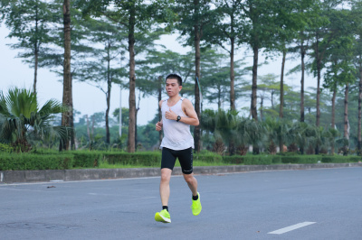 Photo Happy Feet Long Run - The Manor Central Park tuan 59