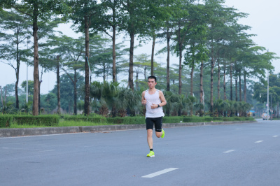 Photo Happy Feet Long Run - The Manor Central Park tuan 59