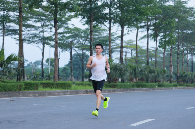 Photo Happy Feet Long Run - The Manor Central Park tuan 59