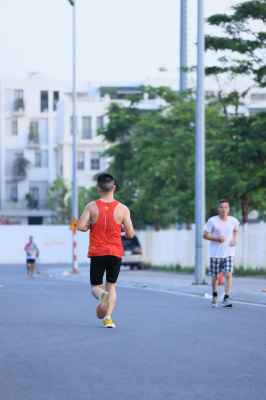 Happy Feet Long Run - The Manor Central Park tuan 60 照片