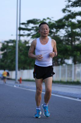 Happy Feet Long Run - The Manor Central Park tuan 60 照片
