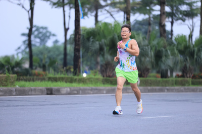 Foto Happy Feet Long Run - The Manor Central Park tuan 62