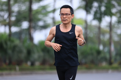 Foto Happy Feet Long Run - The Manor Central Park tuan 62