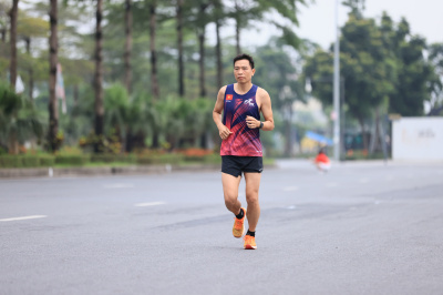 Foto Happy Feet Long Run - The Manor Central Park tuan 62