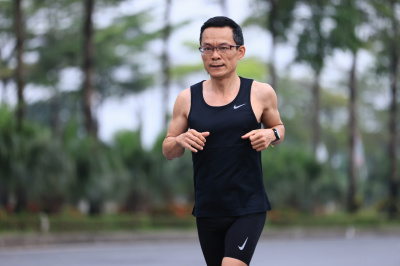 Foto Happy Feet Long Run - The Manor Central Park tuan 62