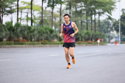 Foto Happy Feet Long Run - The Manor Central Park tuan 62