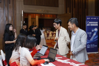 Foto 7th ANNIVERSARY JCI DANANG | DARE TO START – SHIFT – SHINE