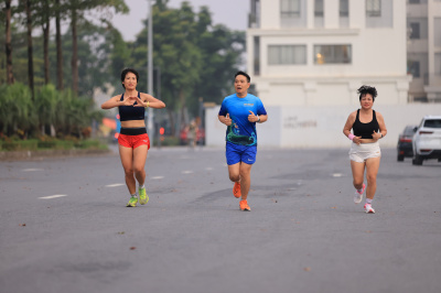 Happy Feet Long Run - The Manor Central Park tuan 63 照片