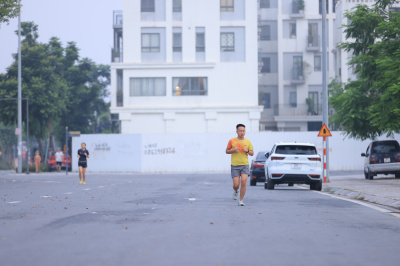 Happy Feet Long Run - The Manor Central Park tuan 63 照片