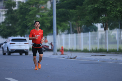 Photo Happy Feet Long Run - The Manor Central Park tuan 64