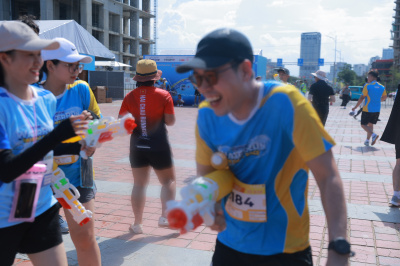 HÌNH Revive Water Run Da Nang 2025の写真