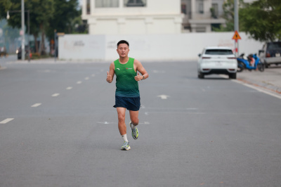 Happy Feet Long Run - The Manor Central Park 65 照片