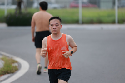 Happy Feet Long Run - The Manor Central Park 65 照片