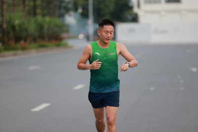 Happy Feet Long Run - The Manor Central Park 65 照片