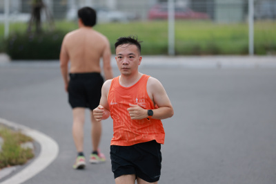 Happy Feet Long Run - The Manor Central Park 65 照片