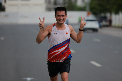 Happy Feet Long Run - The Manor Central Park 65 照片