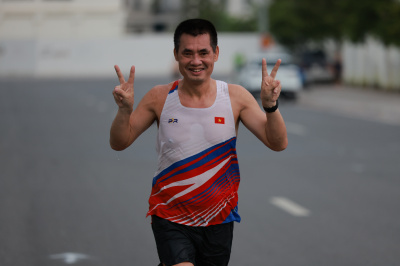 Happy Feet Long Run - The Manor Central Park 65 照片