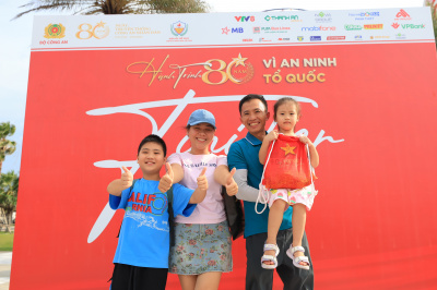 ภาพ HÀNH TRÌNH 80 NĂM - VÌ AN NINH TỔ QUỐC