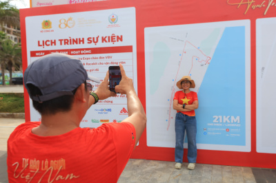 ภาพ HÀNH TRÌNH 80 NĂM - VÌ AN NINH TỔ QUỐC
