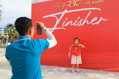 ภาพ HÀNH TRÌNH 80 NĂM - VÌ AN NINH TỔ QUỐC