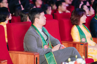 LỄ TRAO BẰNG TỐT NGHIỆP TRƯỜNG ĐẠI HỌC NGOẠI THƯƠNG THÁNG 09-2025 照片