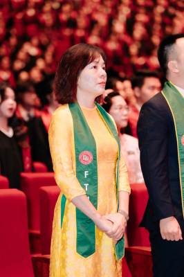 LỄ TRAO BẰNG TỐT NGHIỆP TRƯỜNG ĐẠI HỌC NGOẠI THƯƠNG THÁNG 09-2025 照片