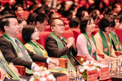 LỄ TRAO BẰNG TỐT NGHIỆP TRƯỜNG ĐẠI HỌC NGOẠI THƯƠNG THÁNG 09-2025 照片
