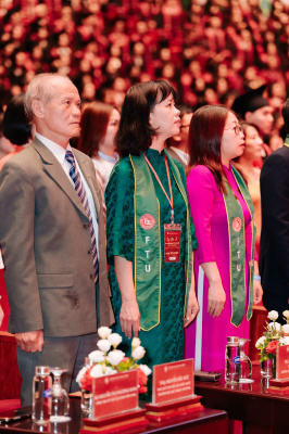 LỄ TRAO BẰNG TỐT NGHIỆP TRƯỜNG ĐẠI HỌC NGOẠI THƯƠNG THÁNG 09-2025 照片