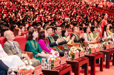 LỄ TRAO BẰNG TỐT NGHIỆP TRƯỜNG ĐẠI HỌC NGOẠI THƯƠNG THÁNG 09-2025 照片