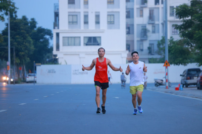 Foto Happy Feet Long Run - The Manor Central Park 68