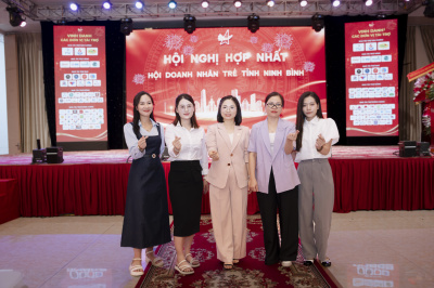 HỘI NGHỊ HỢP NHẤT HỘI DOANH NHÂN TRẺ TỈNH NINH BÌNH - 08.10.2025の写真