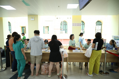 Foto HÀNH TRÌNH TIẾP SỨC - Gây quỹ hỗ trợ người bệnh ung thư