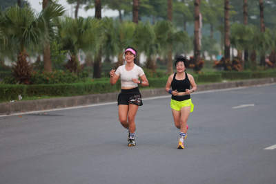 Photo Happy Feet Long Run - The Manor Central Park 72
