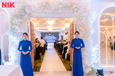 ภาพ DOANH NHÂN VIỆT NAM - LAN TOẢ TINH HOA - CHĂM SÓC CỘNG ĐỒNG
