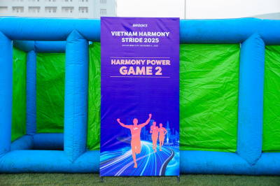 Foto Brooks Vietnam Harmony Stride 2025