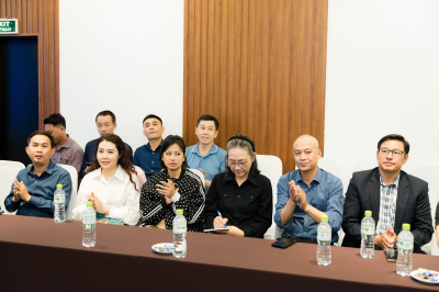 ภาพ HÌNH ẢNH NIK HỒ CHÍ MINH 2026