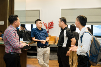 Foto ĐI THỰC TẾ HỒ CHÍ MINH