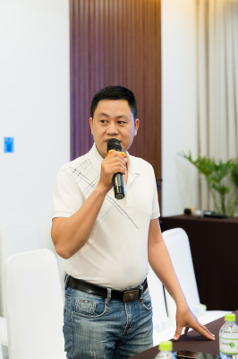 Foto ĐI THỰC TẾ HỒ CHÍ MINH