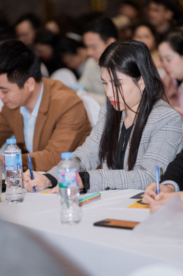 Photo NIK TRÍ TUỆ ĐẦU TƯ 6.0