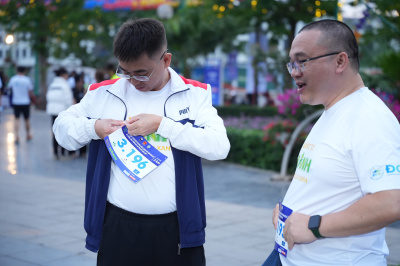 Lễ phát động và giải chạy "Toàn dân sử dụng năng lượng  tiết kiệm hiệu quả và hưởng ứng chiến dịch Giờ Trái Đất năm 2026"の写真