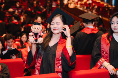 LỄ TRAO BẰNG TỐT NGHIỆP TRƯỜNG ĐẠI HỌC NGOẠI THƯƠNG THÁNG 04-2026 照片