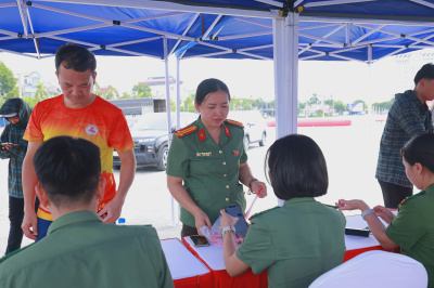 Thanh Hóa - Giải chạy phong trào chung một quyết tâm xây dựng xã, phường không ma tuýの写真