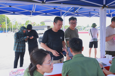 Thanh Hóa - Giải chạy phong trào chung một quyết tâm xây dựng xã, phường không ma tuýの写真